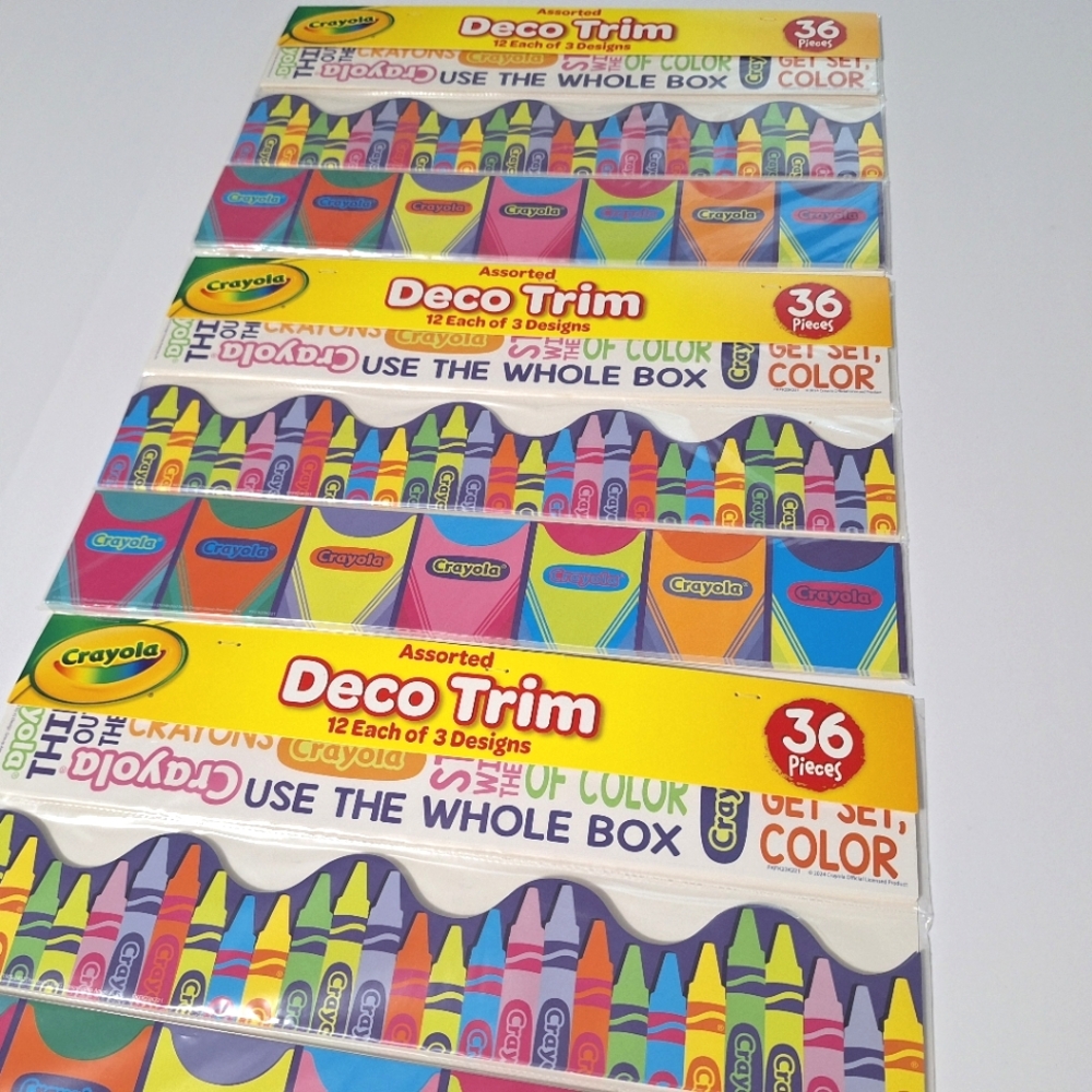 ๐NEW Crayola Assorted Deco Trim - Colorful Wall Decor (3 Packs) - Picture 2 of 8